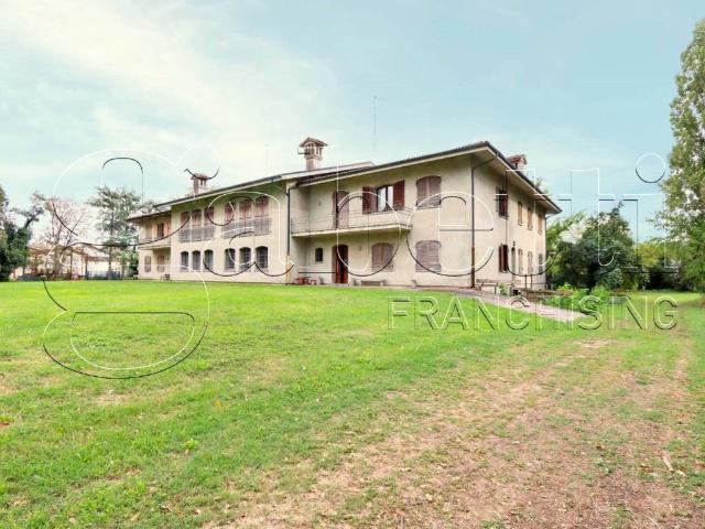 Villa Indipendente in vendita a Unione Alto Ferrarese, Bondeno