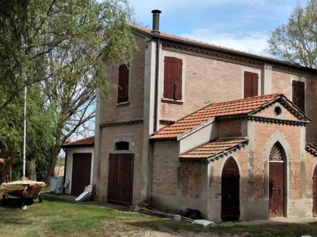 Villa Indipendente in vendita a Unione Alto Ferrarese, Cento