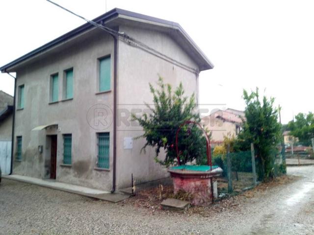 Villa Indipendente in vendita a Unione Alto Ferrarese, Bondeno