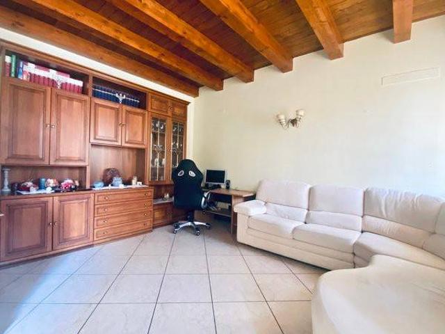Villa Indipendente in vendita a Unione Alto Ferrarese, Bondeno