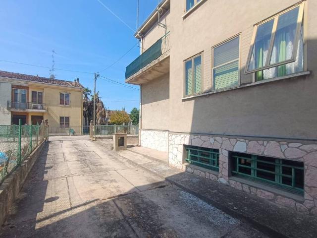 Villa Indipendente in vendita a Unione Alto Ferrarese, Bondeno