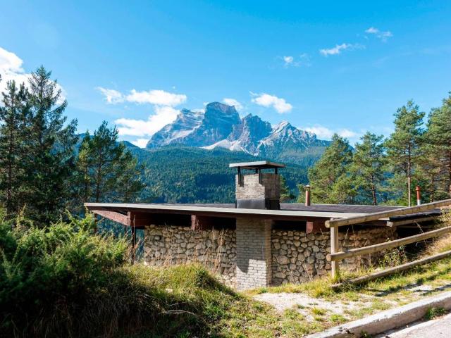 Villa Indipendente in vendita a Villanova, Borca Di Cadore