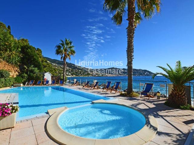 Villa Indipendente in vendita a Arziglia, Bordighera