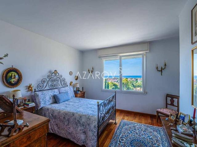 Villa Indipendente in vendita a Bordighera, Liguria