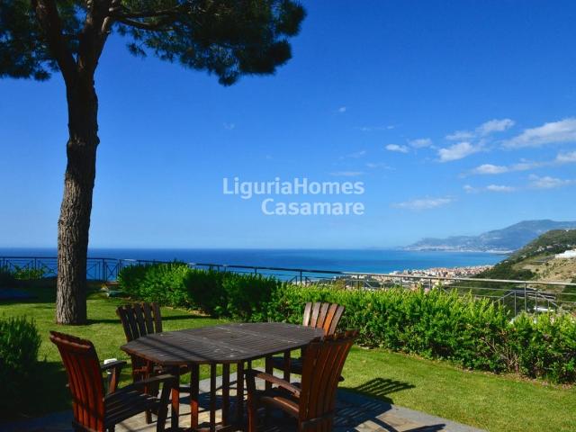 Villa Indipendente in vendita a Bordighera, Liguria