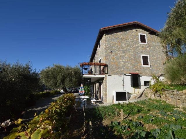 Villa Indipendente in vendita a Bordighera, Liguria