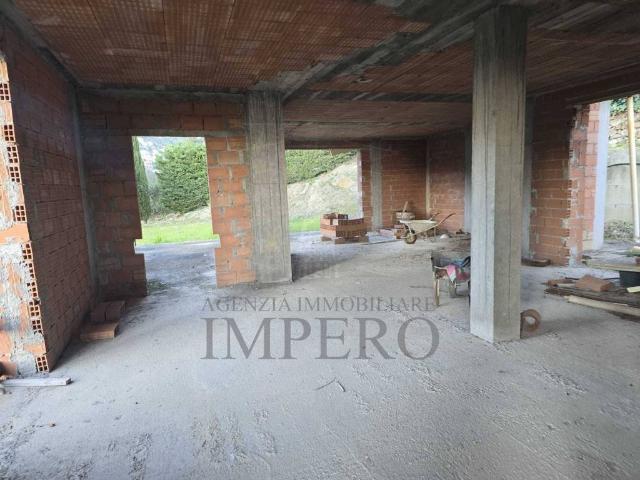 Villa Indipendente in vendita a Bordighera, Liguria