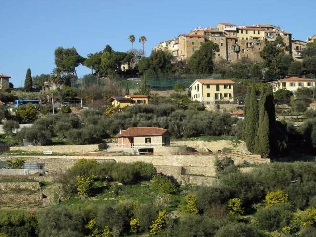 Villa Indipendente in vendita a Bordighera, Liguria
