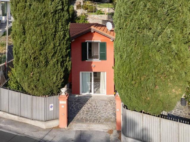 Villa Indipendente in vendita a Bordighera, Liguria