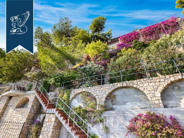 Villa Indipendente in vendita a Arziglia, Bordighera