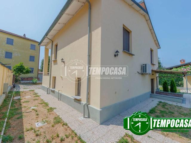 Villa Indipendente in vendita a Borgarello, Lombardia