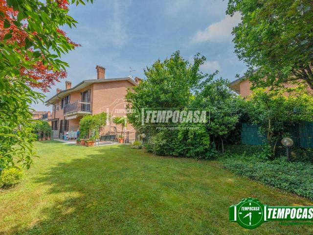Villa Indipendente in vendita a Borgarello, Lombardia