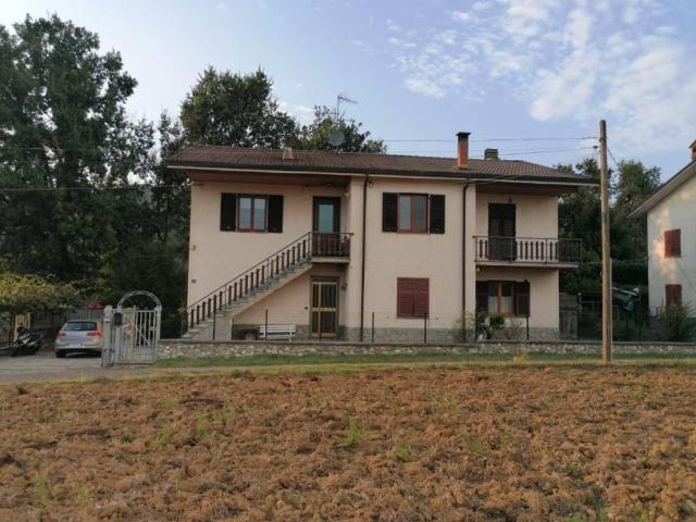 Villa Indipendente in vendita a Piemonte, Alessandria