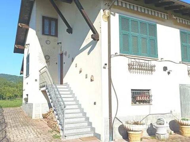 Villa Indipendente in vendita a Cerreto Ratti, Borghetto di Borbera