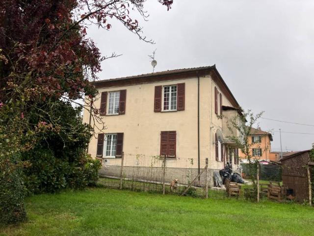 Villa Indipendente in vendita a Piemonte, Alessandria