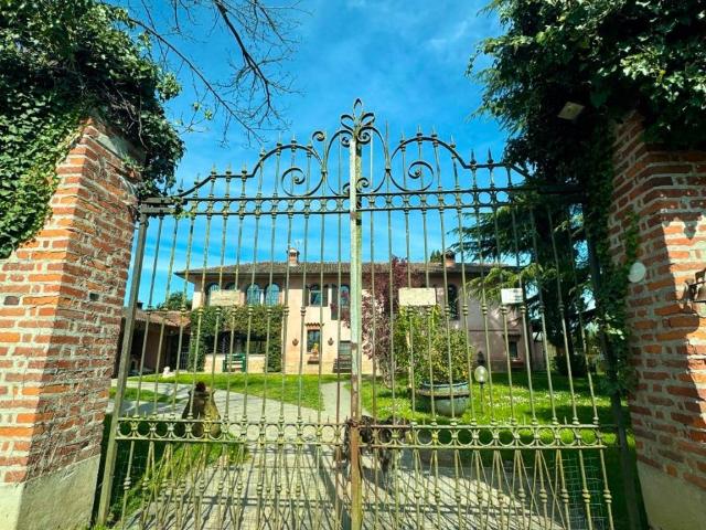 Villa Indipendente in vendita a Borghetto Lodigiano, Lombardia