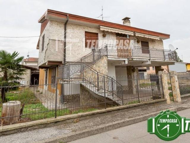 Villa Indipendente in vendita a Borghetto Lodigiano, Lombardia