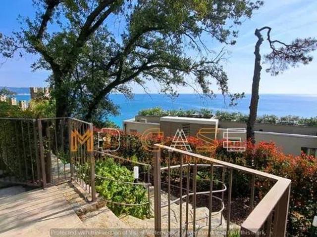 Villa Indipendente in vendita a Borghetto Santo Spirito, Liguria