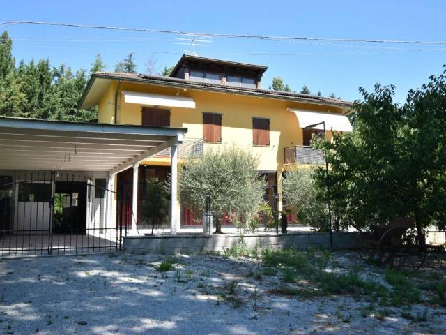 Villa Indipendente in vendita a Borghi, Reggio Emilia