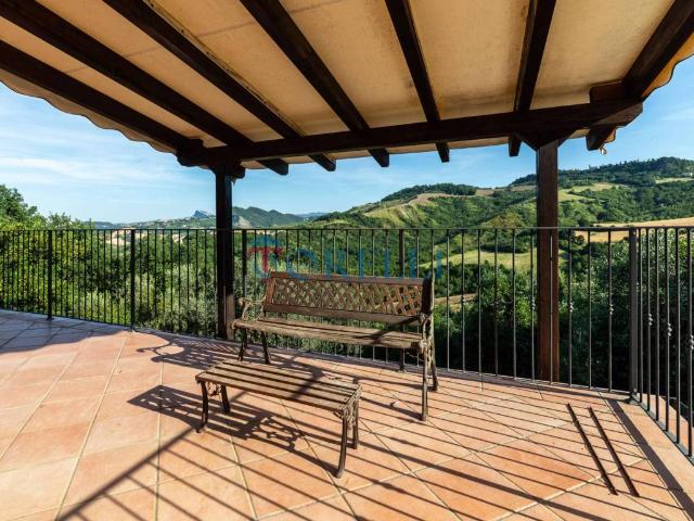 Villa Indipendente in vendita a Borghi, Reggio Emilia
