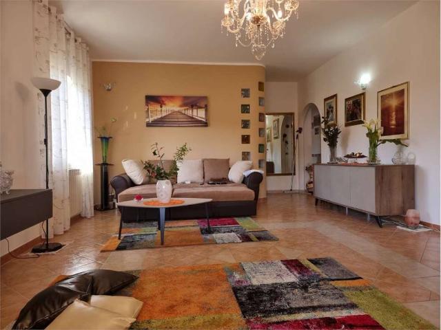 Villa Indipendente in vendita a Calabria, Catanzaro