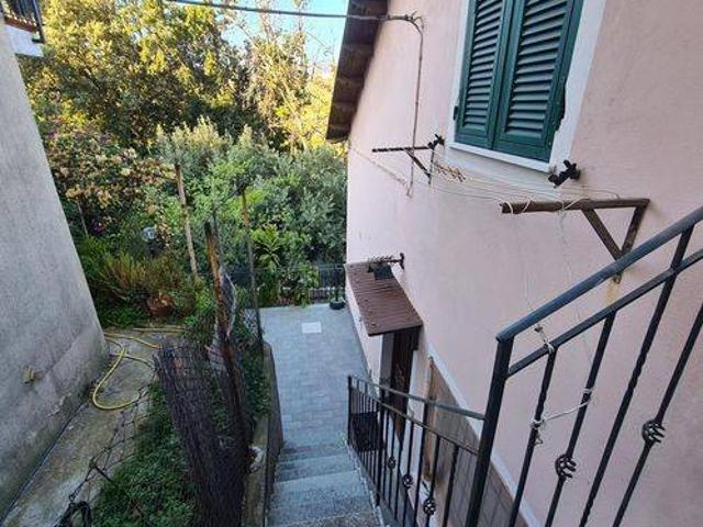 Villa Indipendente in vendita a Borgio, Borgio Verezzi