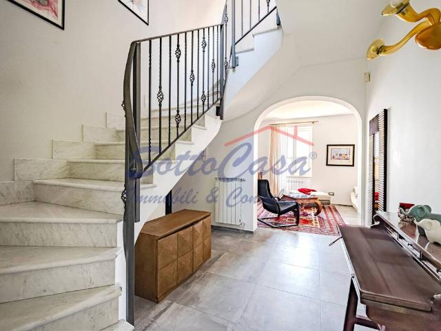 Villa Indipendente in vendita a Borgio, Borgio Verezzi