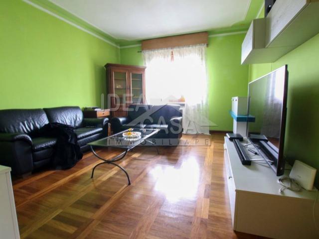 Villa Indipendente in vendita a Borgo Mantovano, Villa Poma
