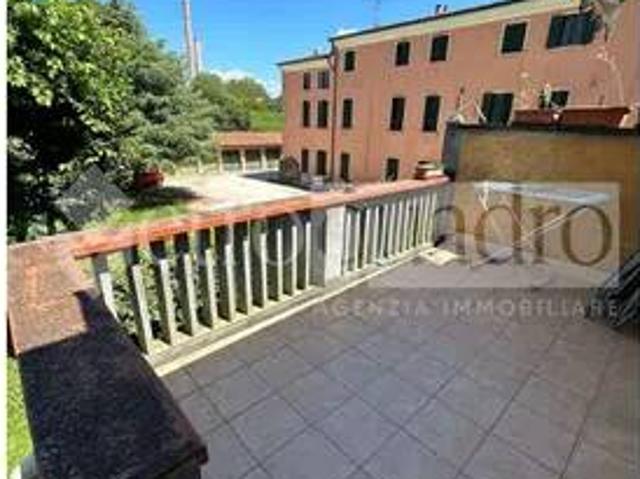 Villa Indipendente in vendita a Borgo Mantovano, Revere