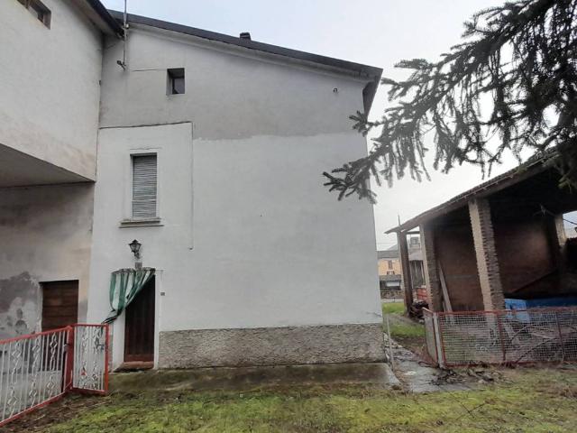 Villa Indipendente in vendita a Borgo Priolo, Lombardia