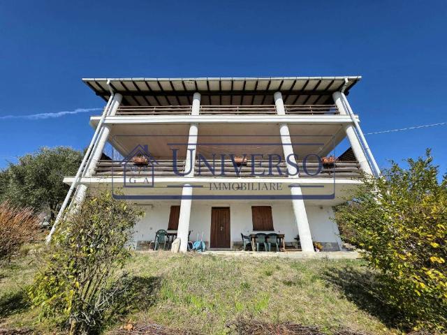 Villa Indipendente in vendita a Borgo Priolo, Lombardia