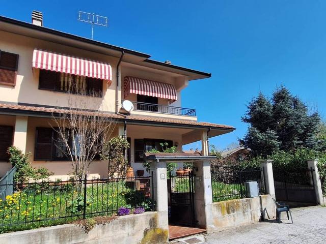 Villa Indipendente in vendita a Piemonte, Cuneo