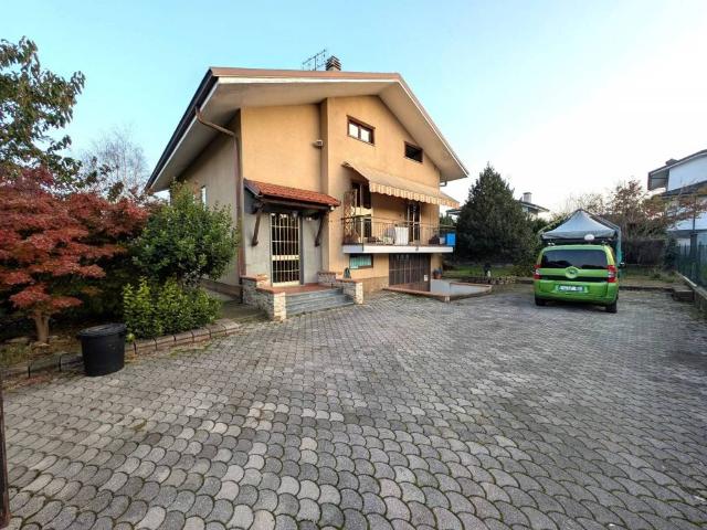 Villa Indipendente in vendita a Piemonte, Cuneo