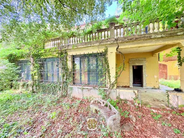 Villa Indipendente in vendita a Tetto Miola, Piemonte
