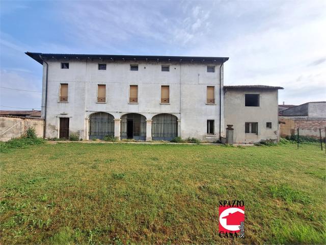 Villa Indipendente in vendita a Borgo San Giacomo, Lombardia