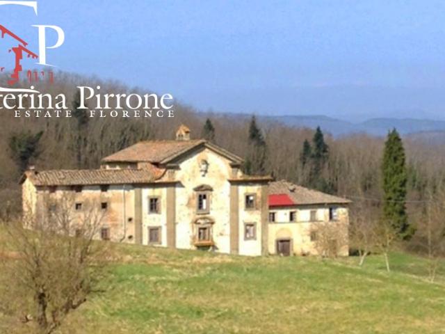 Villa Indipendente in vendita a Borgo San Lorenzo, Toscana