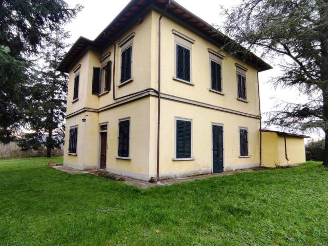 Villa Indipendente in vendita a Borgo San Lorenzo, Toscana