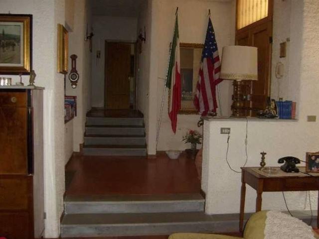Villa Indipendente in vendita a Borgo San Lorenzo, Firenze