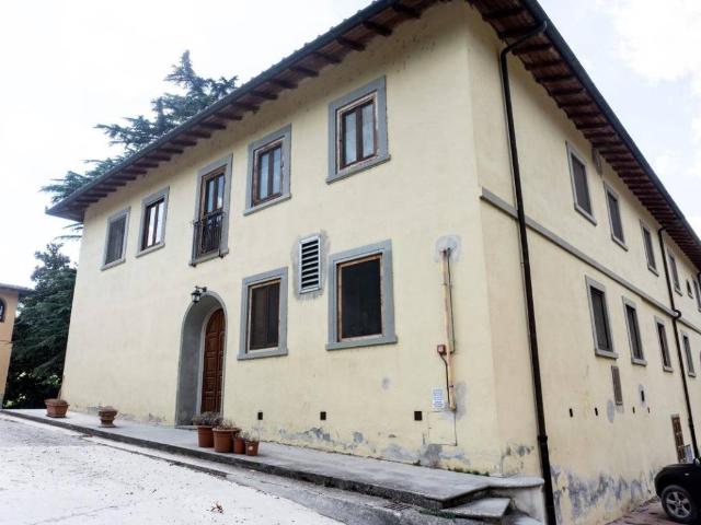 Villa Indipendente in vendita a Borgo San Lorenzo, Toscana