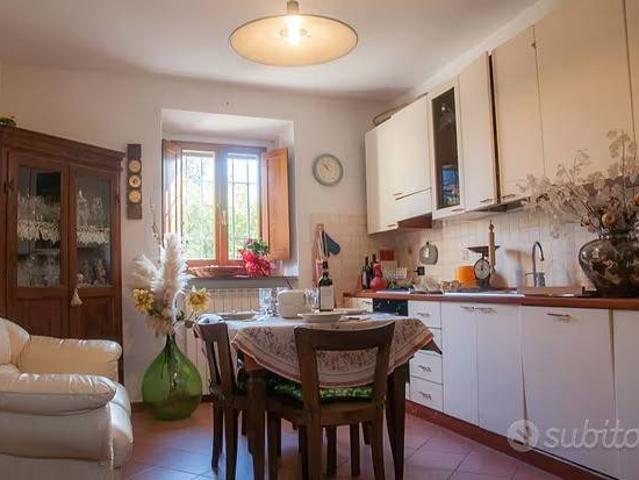 Villa Indipendente in vendita a Borgo San Lorenzo, Toscana