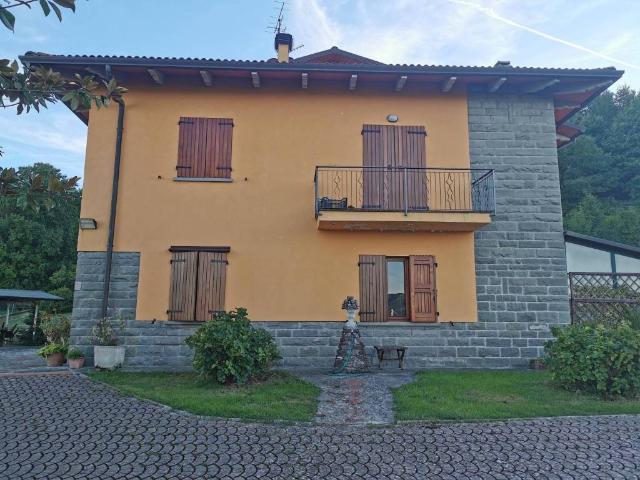 Villa Indipendente in vendita a Borgo San Lorenzo, Firenze