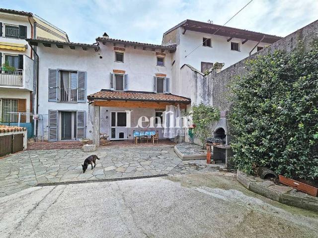 Villa Indipendente in vendita a Piemonte, Alessandria