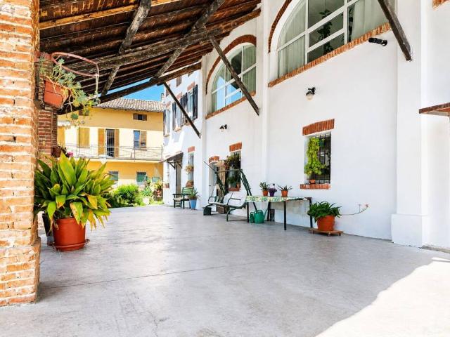 Villa Indipendente in vendita a Piemonte, Alessandria