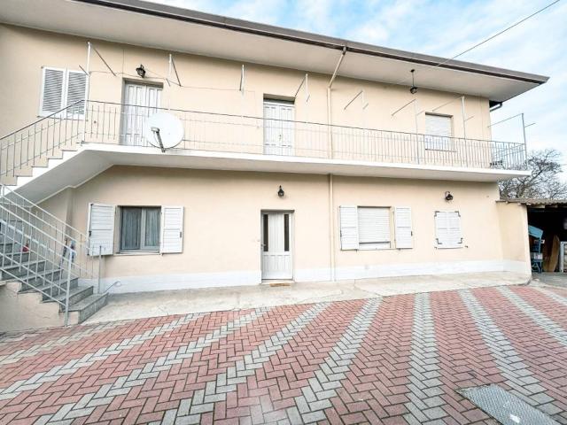Villa Indipendente in vendita a Piemonte, Novara