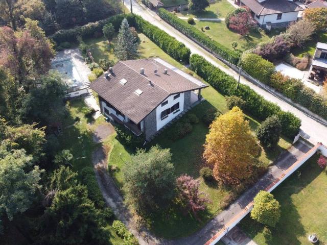 Villa Indipendente in vendita a Piemonte, Novara
