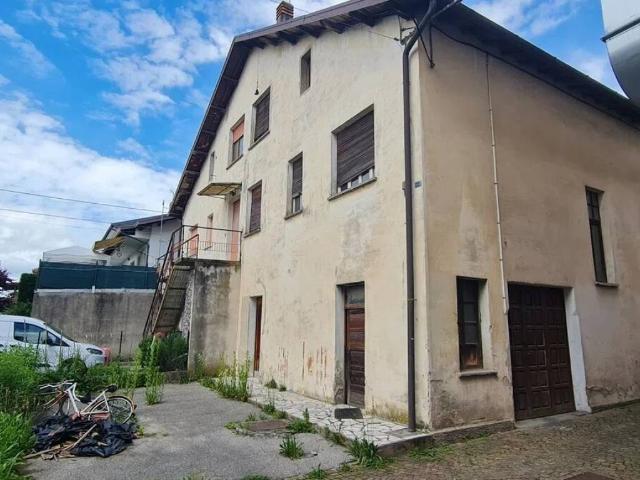 Villa Indipendente in vendita a Belluno