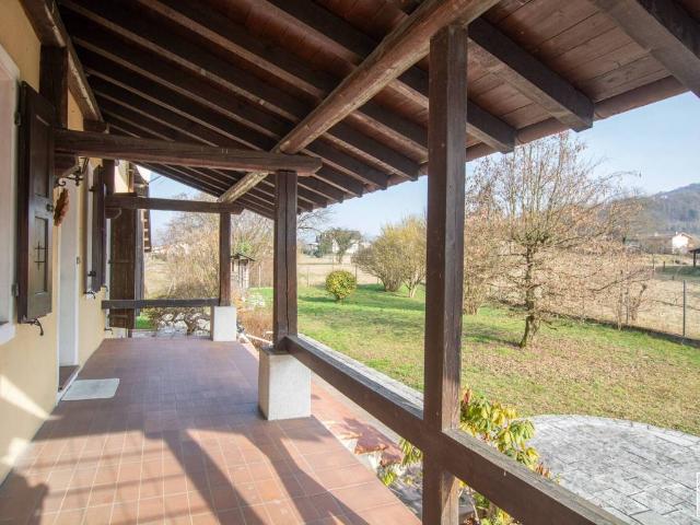 Villa Indipendente in vendita a Borgo Valbelluna, Villapiana - Ronchena