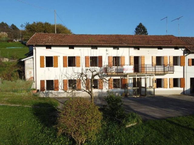Villa Indipendente in vendita a Belluno