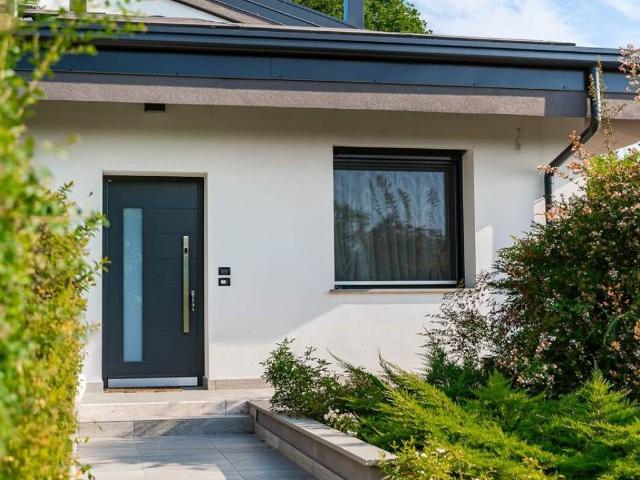 Villa Indipendente in vendita a Borgo Virgilio, Lombardia