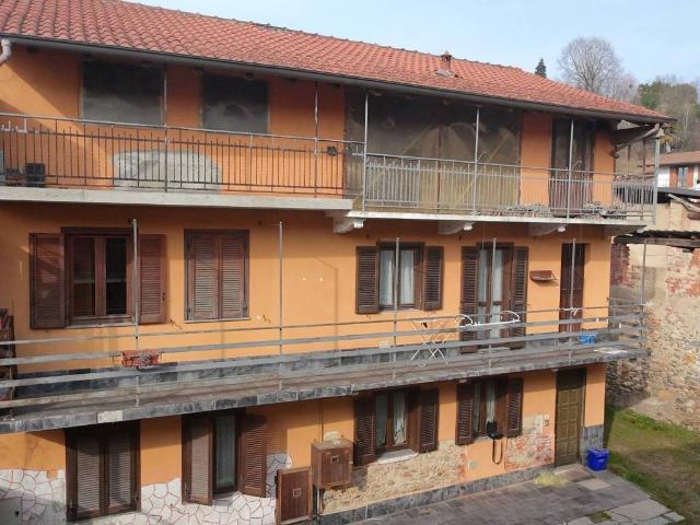 Villa Indipendente in vendita a Santa Cristina, Piemonte